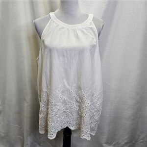 Old Navy White Eyelet Sleeveless Top Size XL